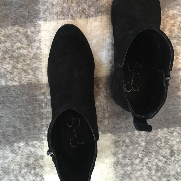 Jessica Simpson Kesaria Suede Ankle Boots - Picture 3 of 6
